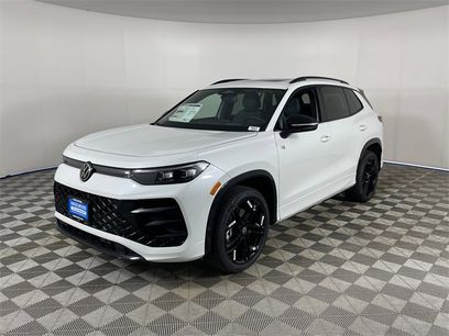 New 2025 Volkswagen Tiguan SE R-Line