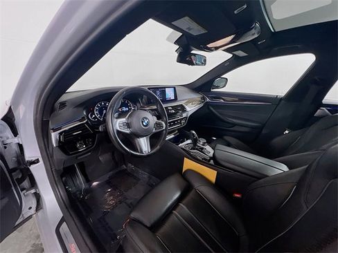 Used 2019 BMW 530i w/ Convenience Package image 19