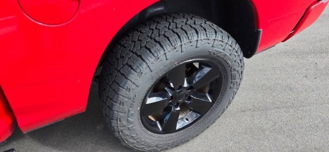 Used 2014 RAM 1500 Express AWD/4WD image 6