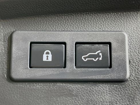 Used 2020 Subaru Outback Premium w/ Popular Package #1 image 28