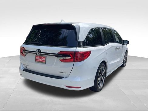 Used 2023 Honda Odyssey Touring image 4