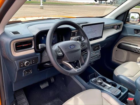 New 2026 Ford Maverick Lariat w/ 4K Tow Package AWD/4WD image 8