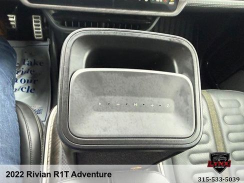 Used 2022 Rivian R1T Adventure image 32