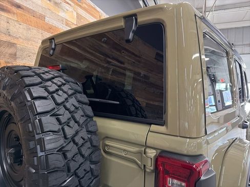 New 2026 Jeep Wrangler Sahara w/ Technology Group image 47