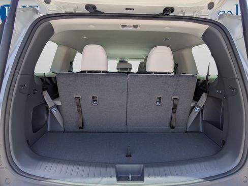 New 2026 Hyundai Santa Fe SE FWD image 13