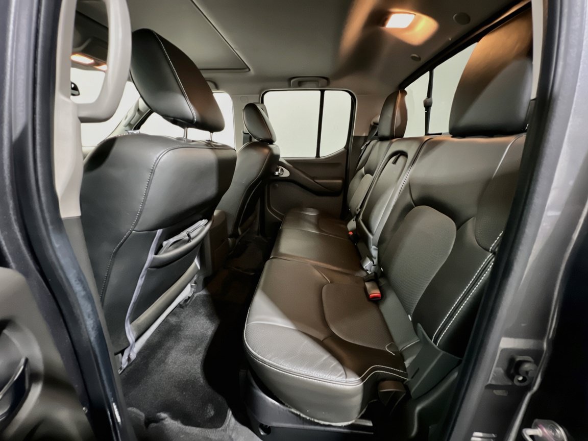 Used 2021 Nissan Frontier PRO-4X w/ Pro-4x Utility Package AWD/4WD image 18