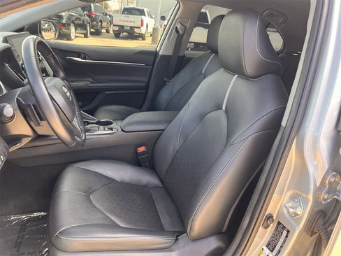 Used 2021 Toyota Camry XSE w/ Carpet Mat Package (TMS) image 23