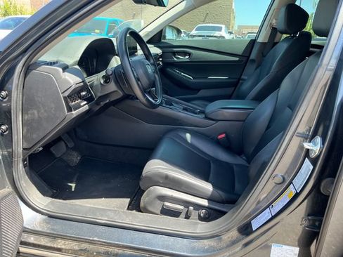 Used 2024 Honda Accord EX-L image 2