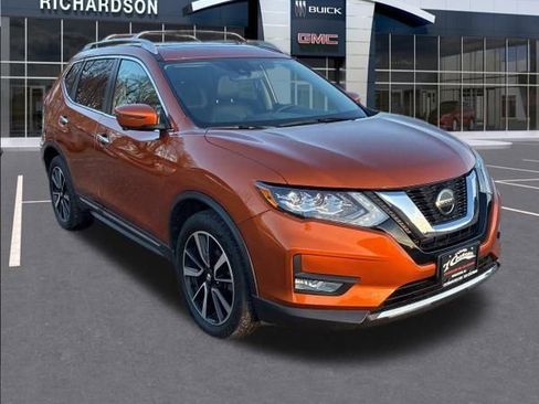 Used 2020 Nissan Rogue SL w/ Premium Package image 8