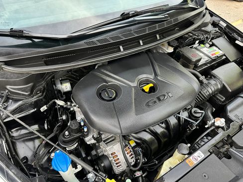 Used 2016 Kia Forte LX image 37