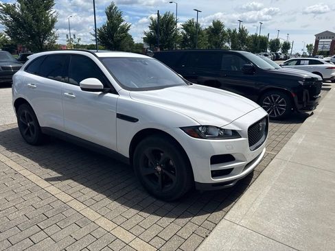 Used 2020 Jaguar F-PACE Premium AWD/4WD image 3