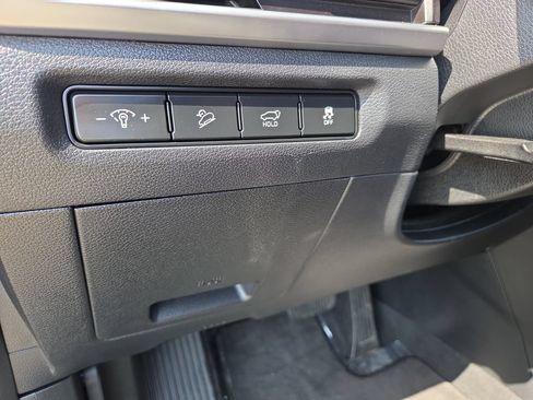 Used 2025 Kia Telluride S FWD image 27