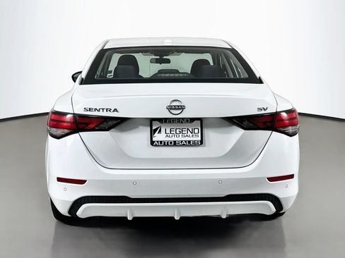 Used 2024 Nissan Sentra SV FWD image 5