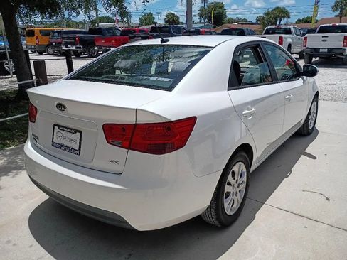 Used 2011 Kia Forte EX FWD image 5