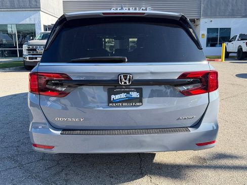 Used 2024 Honda Odyssey Sport image 5