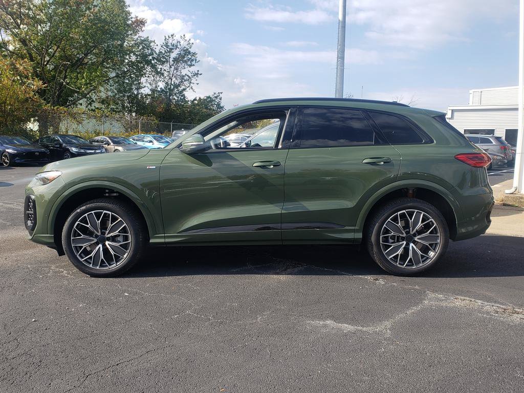 New 2026 Audi Q5 Premium Plus AWD/4WD image 2