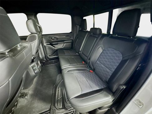 Used 2023 RAM 1500 Big Horn AWD/4WD image 22
