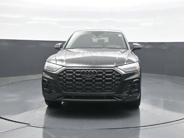 Used 2024 Audi SQ5 Prestige w/ Prestige Package AWD/4WD image 2