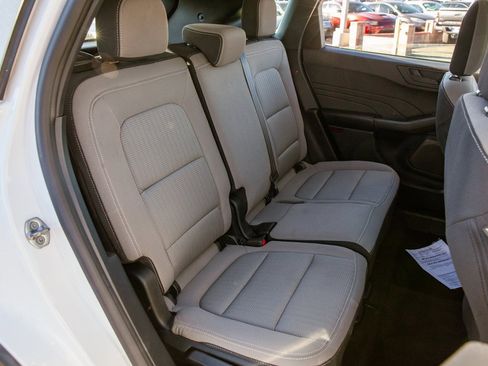 Used 2022 Ford Escape S image 12