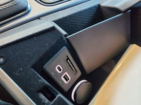 Used 2025 Cadillac CT4 Premium Luxury image 32