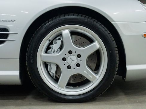 Used 2004 Mercedes-Benz SL 55 AMG image 14