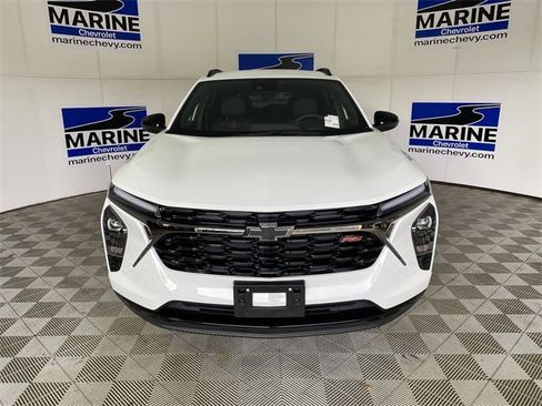 Certified 2026 Chevrolet Trax RS image 12