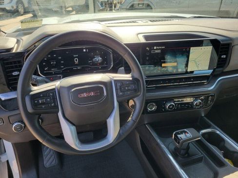 Used 2023 GMC Sierra 1500 SLT w/ SLT Premium Package image 13