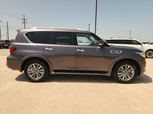 Used 2024 INFINITI QX80 Luxe AWD/4WD image 7