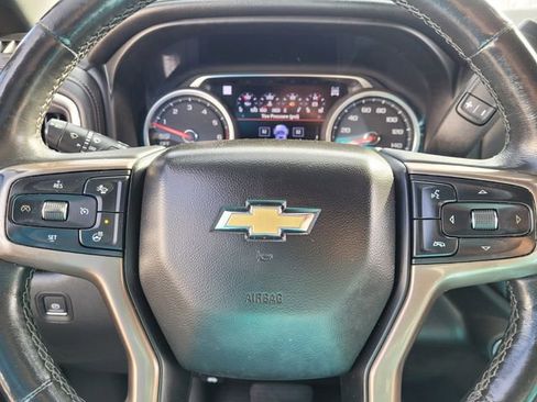 Used 2019 Chevrolet Silverado 1500 High Country image 21