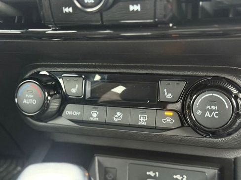 New 2026 Nissan Kicks SV w/ SV Premium Package image 30