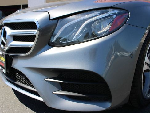 Used 2019 Mercedes-Benz E 300 w/ Premium 1 Package image 26