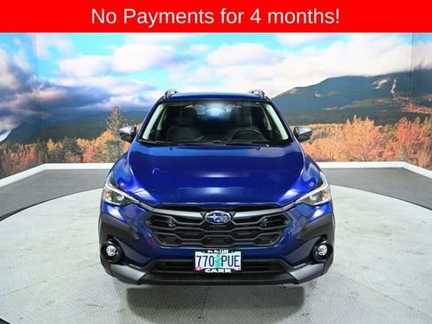 Used 2024 Subaru Crosstrek 2.0i Premium image 3