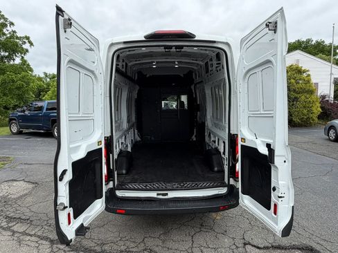 Used 2018 Ford Transit 250 148 High Roof RWD image 32