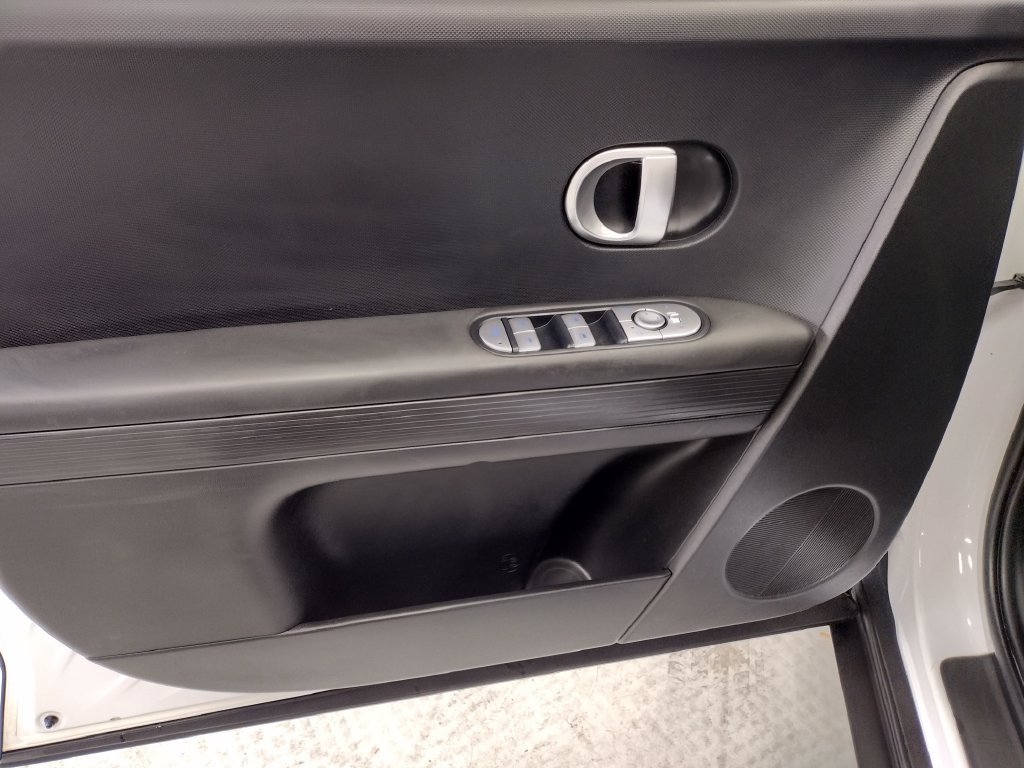 Certified 2024 Hyundai Ioniq 5 SE AWD/4WD image 19