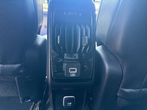 Certified 2024 Jeep Compass Latitude AWD/4WD image 21