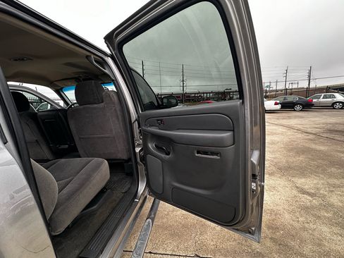 Used 2006 Chevrolet Silverado 1500 LT w/ Light Duty Power Package image 20