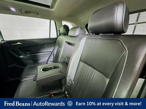 Certified 2023 Volkswagen Tiguan SE w/ Panoramic Sunroof Package AWD/4WD image 30
