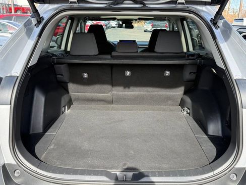 Used 2024 Toyota RAV4 XLE w/ Convenience Package FWD image 5