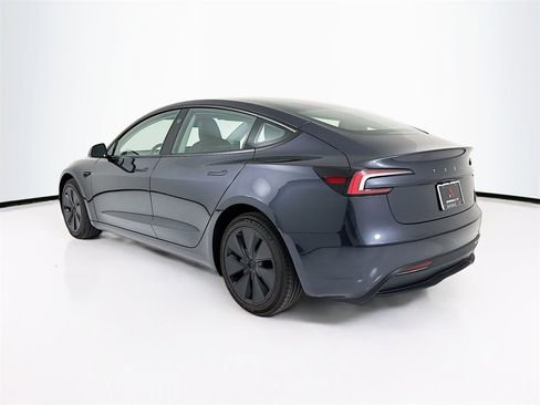 Used 2025 Tesla Model 3 Long Range image 3