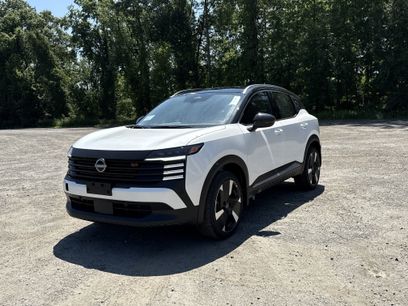 New 2025 Nissan Kicks SR