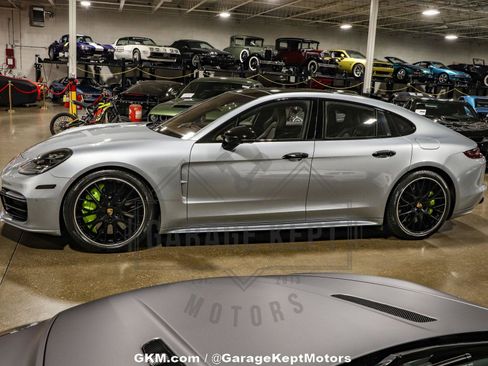 Used 2020 Porsche Panamera Turbo S image 18