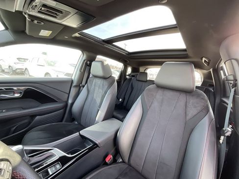Certified 2025 Acura ADX A-Spec image 11