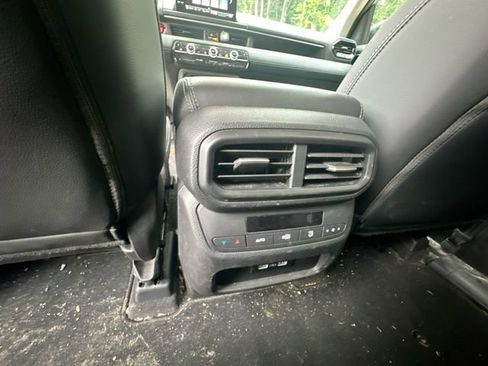 Used 2023 Honda Pilot EX-L image 22