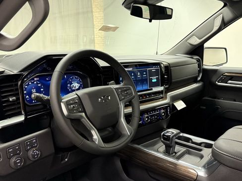 New 2026 Chevrolet Silverado 1500 LT Trail Boss AWD/4WD image 26