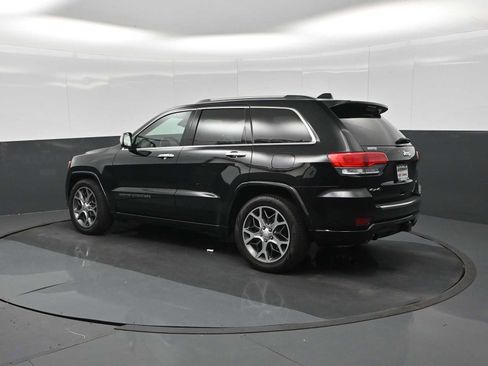 Used 2020 Jeep Grand Cherokee Overland AWD/4WD image 6