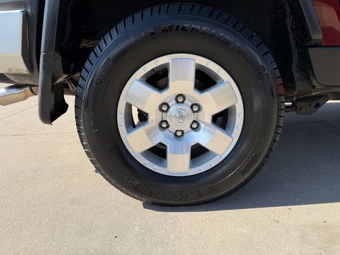 Used 2010 Toyota FJ Cruiser 4WD image 42