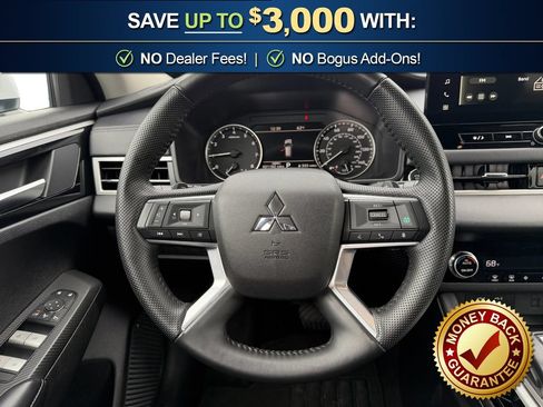 Used 2025 Mitsubishi Outlander SE AWD/4WD image 20
