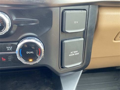 Used 2024 Ford F250 Lariat w/ Lariat Ultimate Package image 33