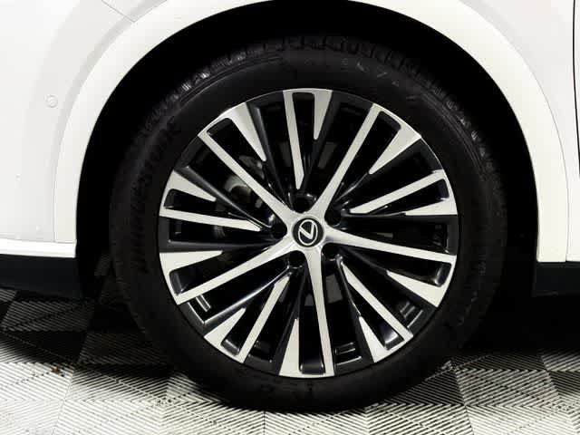 Used 2024 Lexus RX 350 Premium Plus w/ Convenience Package FWD image 13