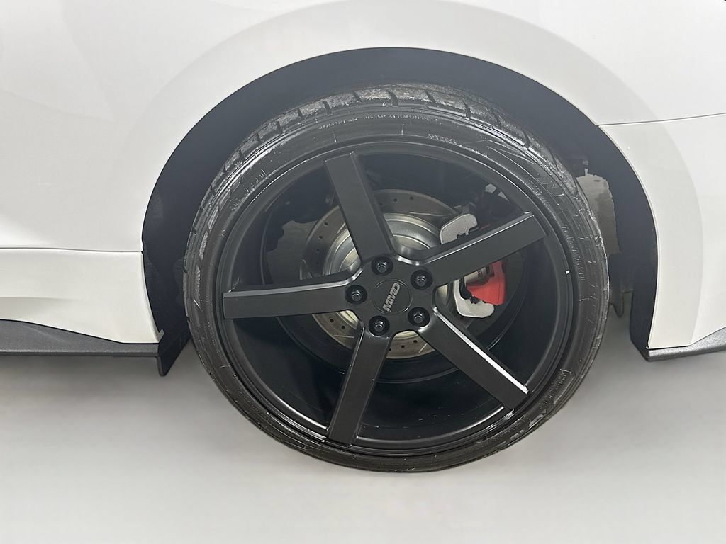 Used 2022 Ford Mustang Coupe RWD image 29